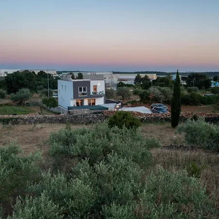 Villa Viks Galižana