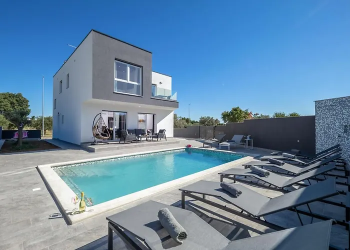 Viks Villa Galižana