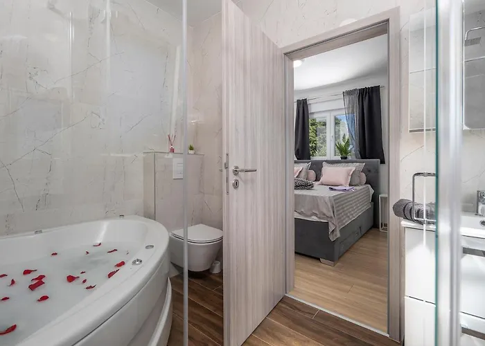 Viks Villa Galižana